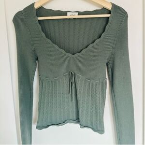 Aritzia Wilfred Soloist Sweater in Sage Green
